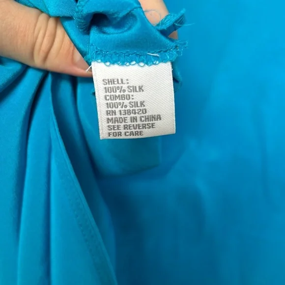 Classy Per Se Blouse - Picture 3 of 4